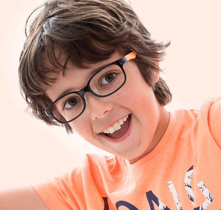 About Tomato Glasses HK